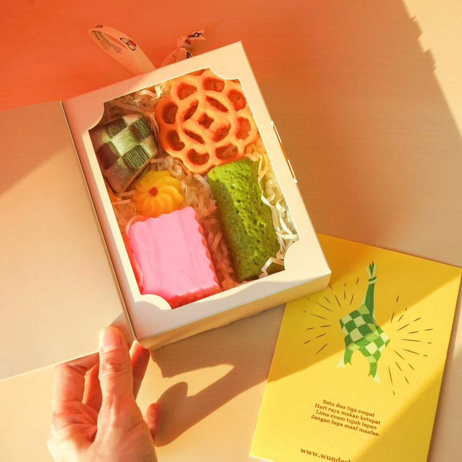 Raya Kuih-llection Gift Set